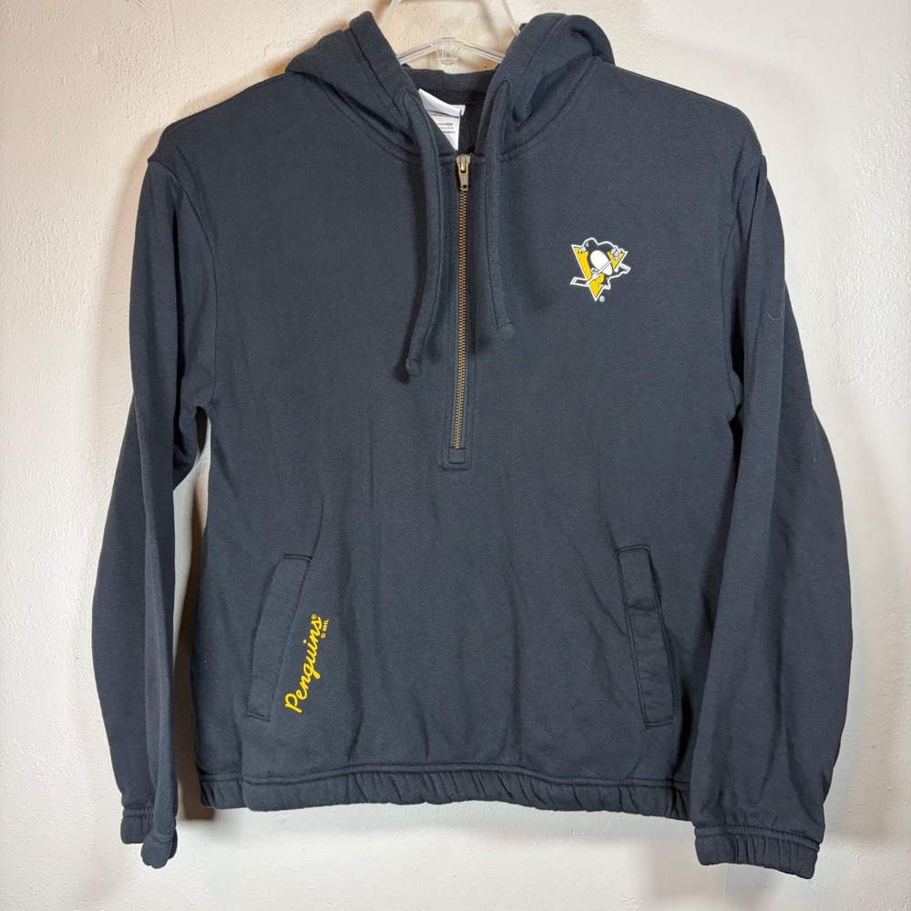NHL Pittsburgh Penguins Quarter Zip Hoodie Black Embroidered Logo Sweatshirt S